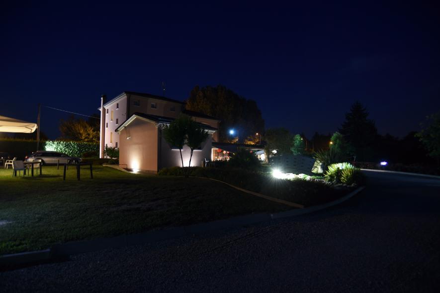 Agrialloggi La Palazzina Curtarolo Eksteriør billede